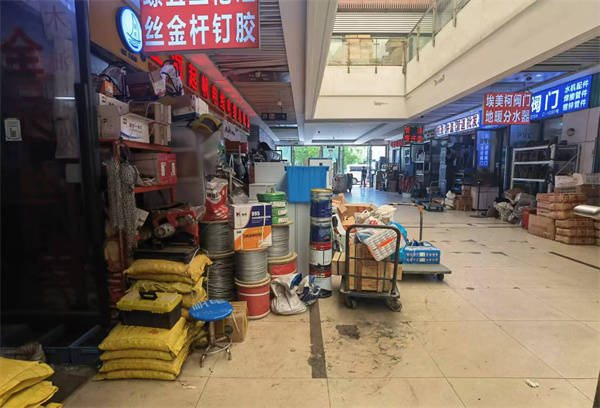 五金店疏散通道堵塞 浦東消防立即行動確?！吧ǖ馈睍惩?></a></div>
							<div   id=